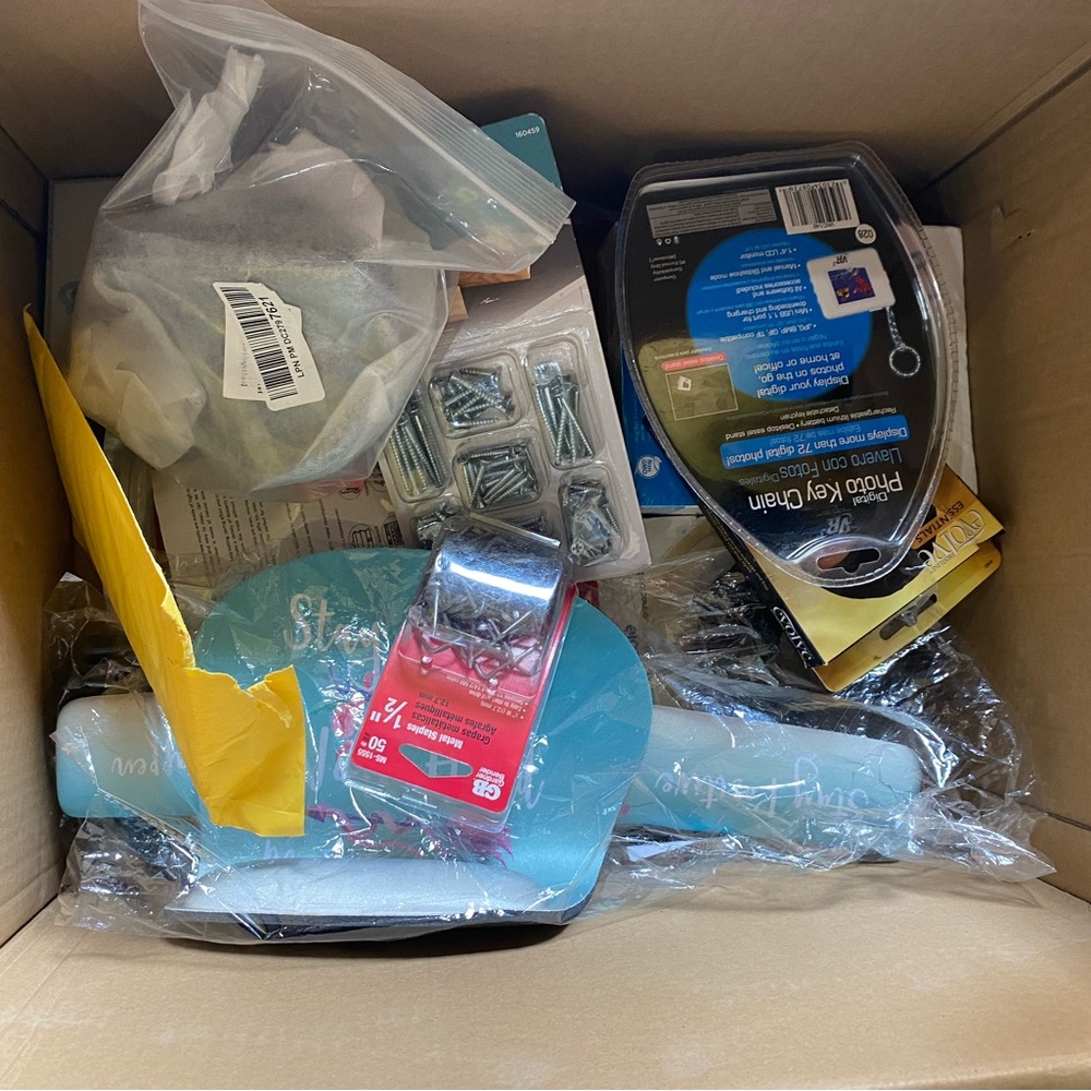 6 items Mystery Box OverStock Shelf Pull amazon Walmart gen merchandise new - Picture 6 of 14